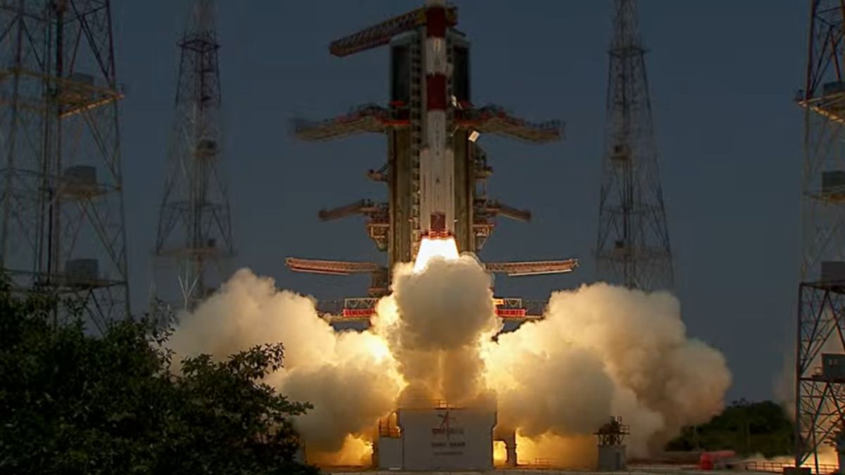 Aditya L1 Solar Mission Launch: ISRO's Sun Mission Successfully ...